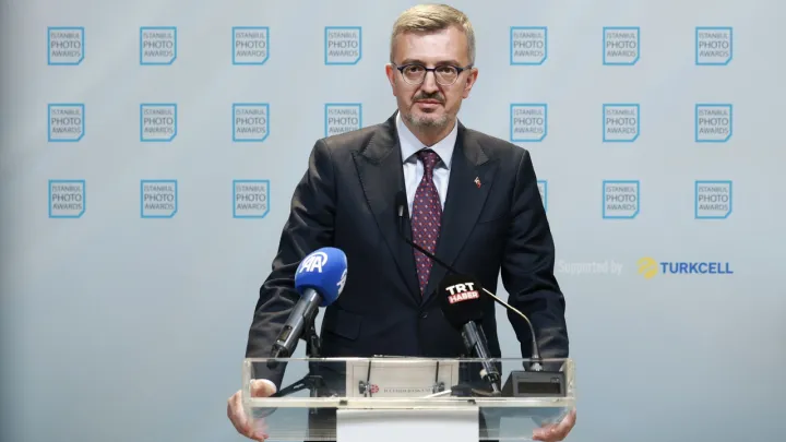 Турция призвала мир взять на себя ответственность за судьбы беженцев