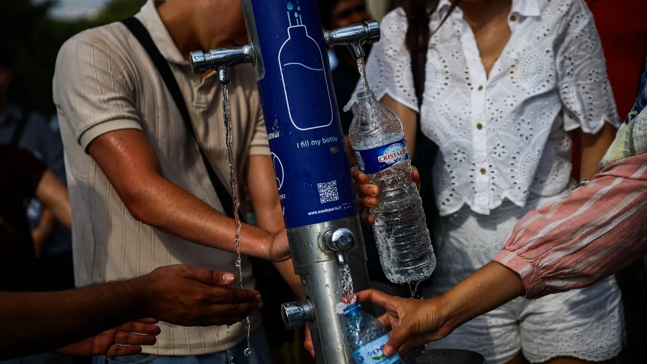 Hőségriadó Franciaországban: akár a 42 °C-ot is elérheti a hőmérséklet