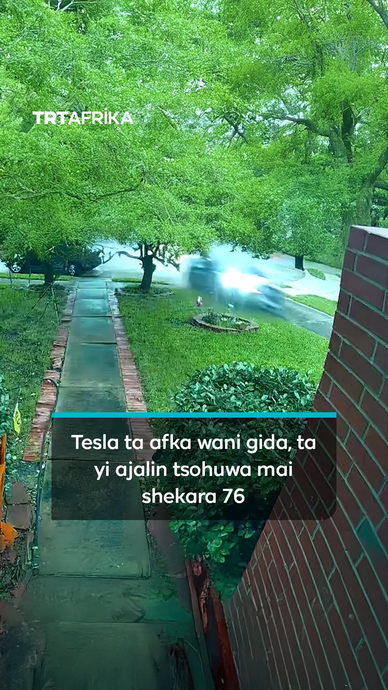 Tesla ta afka wani gida, ta yi ajalin tsohuwa mai shakara 76
