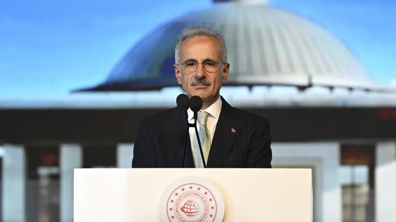 ترکیه: از آغاز جنگ ایران ۱۱ کشتی متعلق به مالکان ترک با عبور ایمن از تنگه هرمز خارج شدند