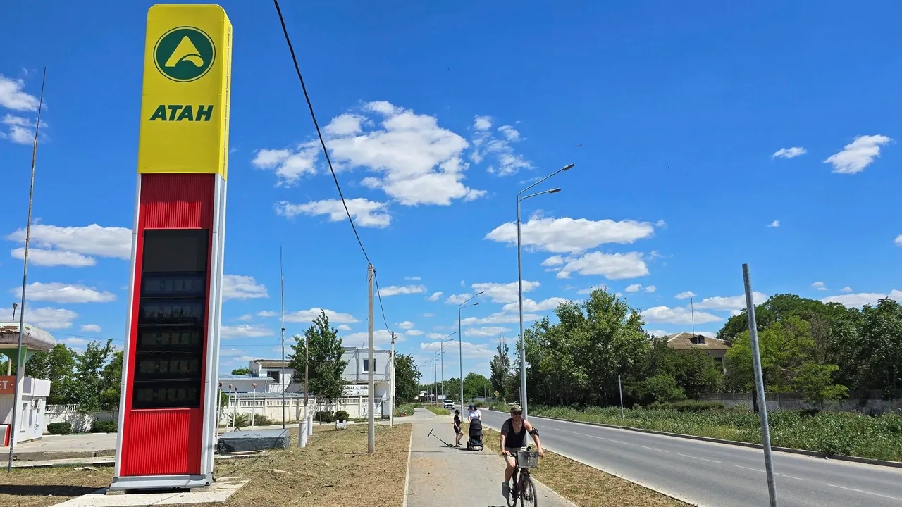 В ряде регионов России ограничили продажу бензина