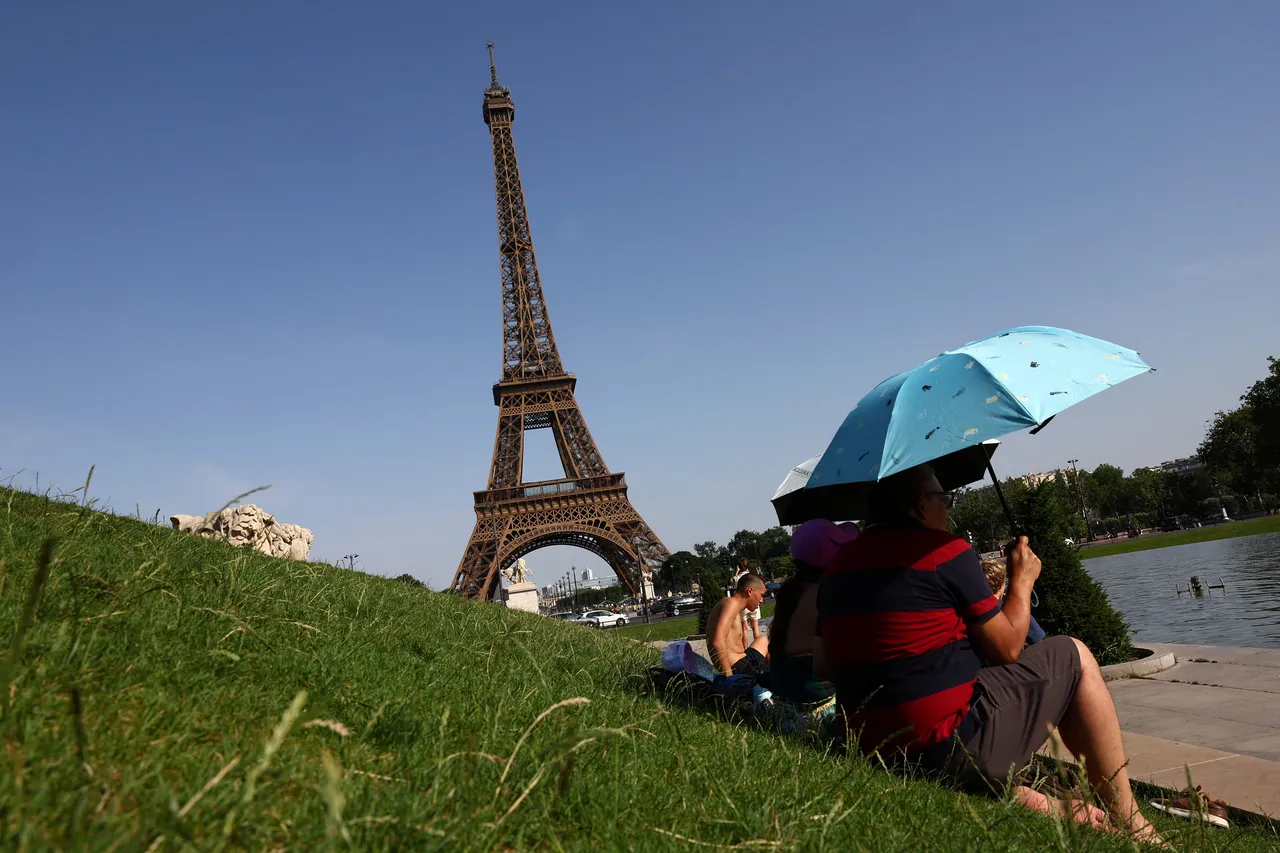 France's record heatwave triggers major power outage