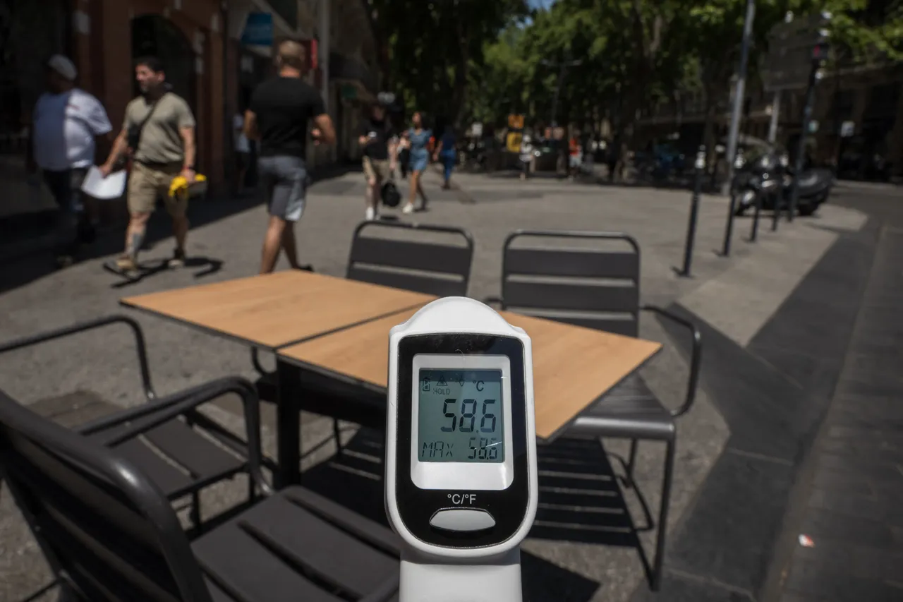 Canicule en France: 68 000 foyers privés d'électricité dans le Finistère