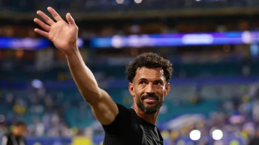Cabo Verde's goalkeeper Vozinha says he does not have a club but is open to 'everything'