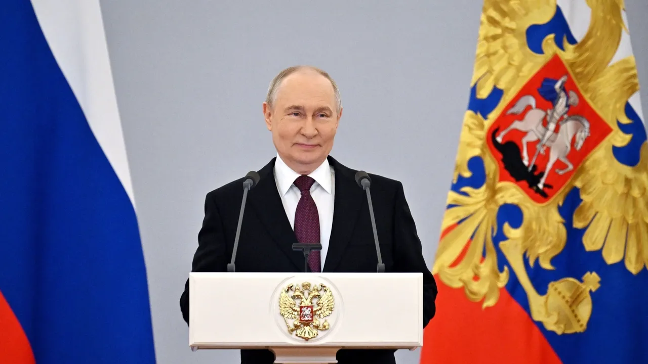Putin Ukrainanıñ dron höcümnären Rusiyä cämğıyäten totrıqsızlandıru öçen başqaruın alğa sörä
