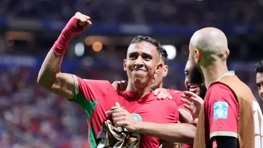 Morocco qualify for World Cup knockout stage