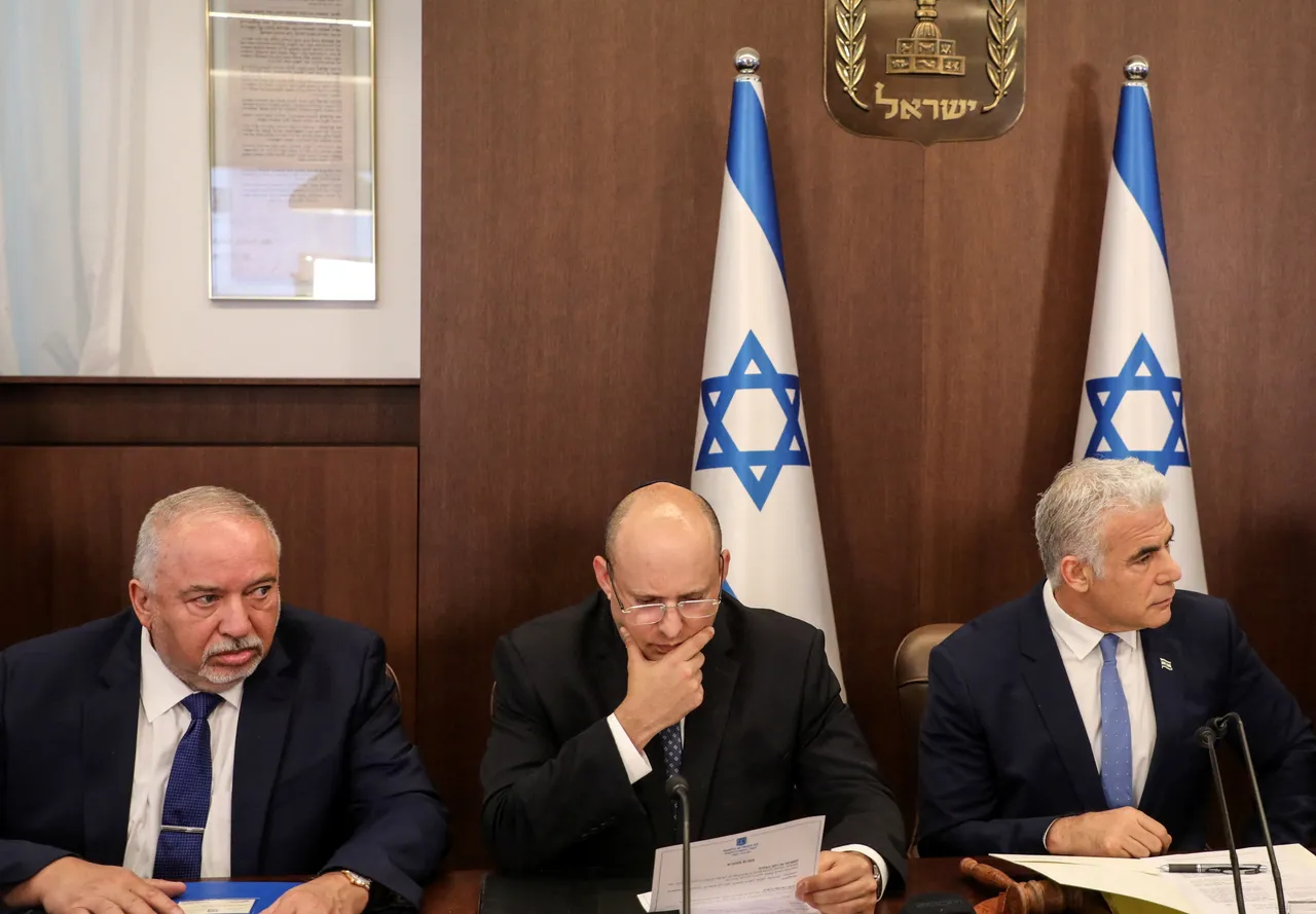 הליכוד מתחזק, בנט ממשיך להיחלש – האופוזיציה עדיין ללא רוב ללא המפלגות הערביות