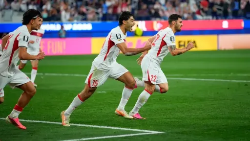 Coupe du monde: la Türkiye crée la surprise en battant les États-Unis 3-2 lors de son dernier match