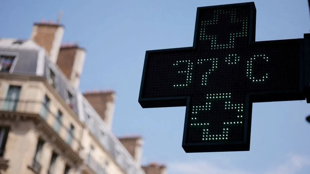 Canicule en France: le bilan monte à 55 décès par noyade