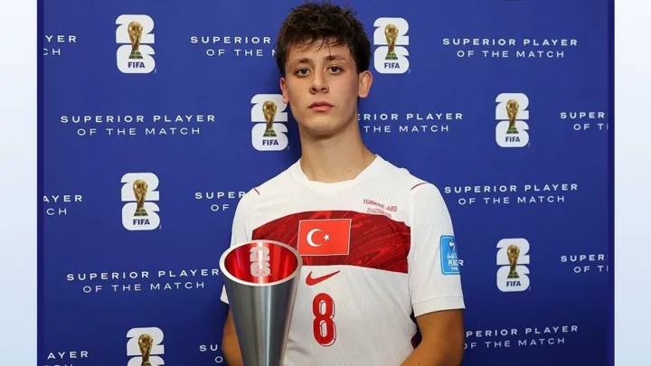 FIFA tana cire sunan giya daga Kyautar Gwarzon Wasa da ake bai wa 'yanwasa Musulmi a Kofin Duniya