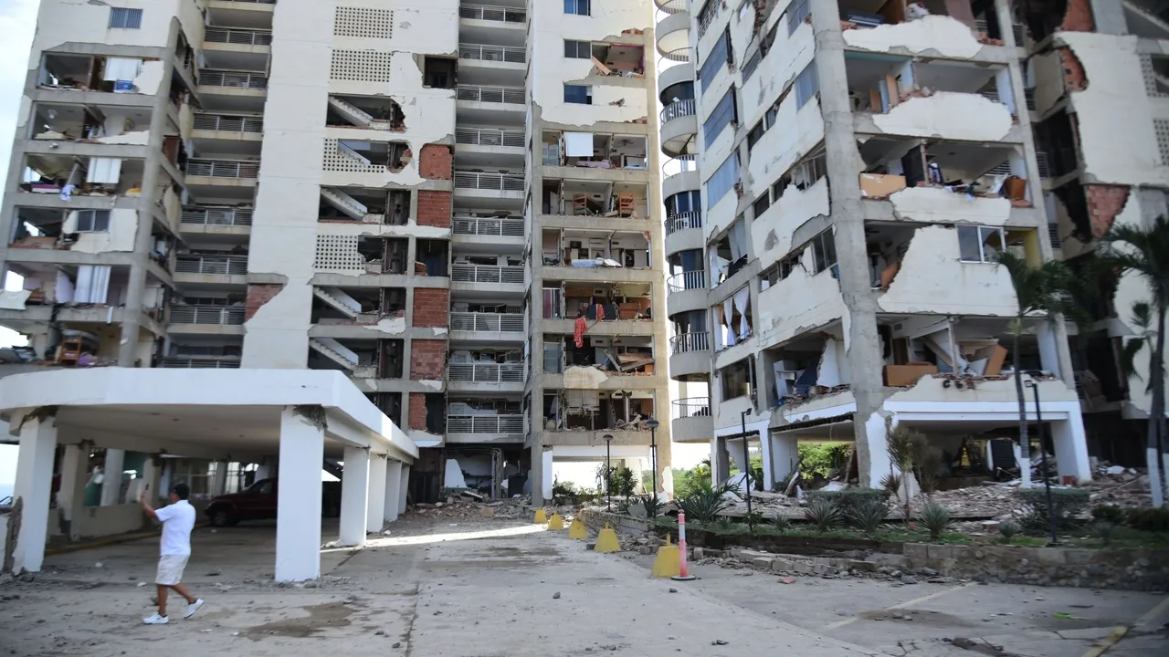 H.Fidan venesuelalı həmkarı İ.Xil ilə telefon danışığı aparıb