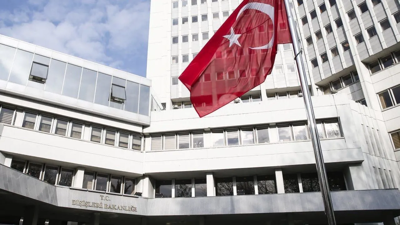 Türkiyə İsrailin cinayətləri ört-basdır etmək üçün 1915-ci il hadisələrindən istifadəsini qınadı