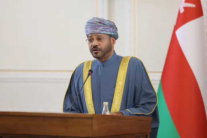 Oman opposes Strait of Hormuz transit fees but backs talks on maritime services