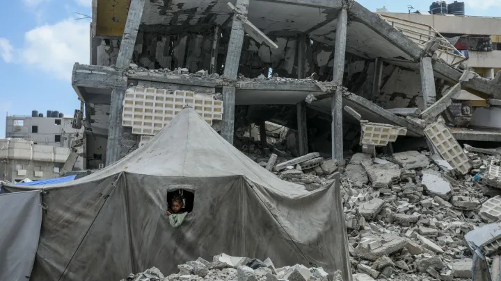 Israel reformula plano para Gaza após críticas sobre deslocação forçada
