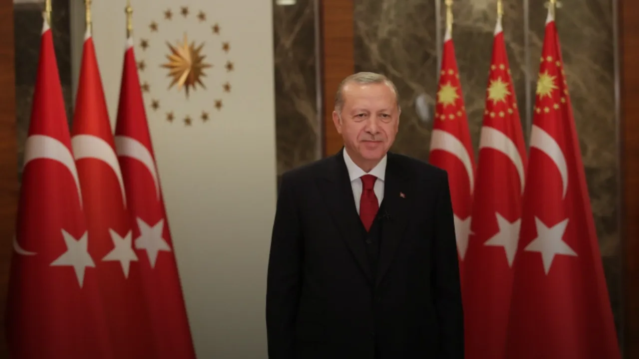 الرئيس أردوغان: نعمل على تعميق التعاون وتوسيعه بين دول العالم التركي