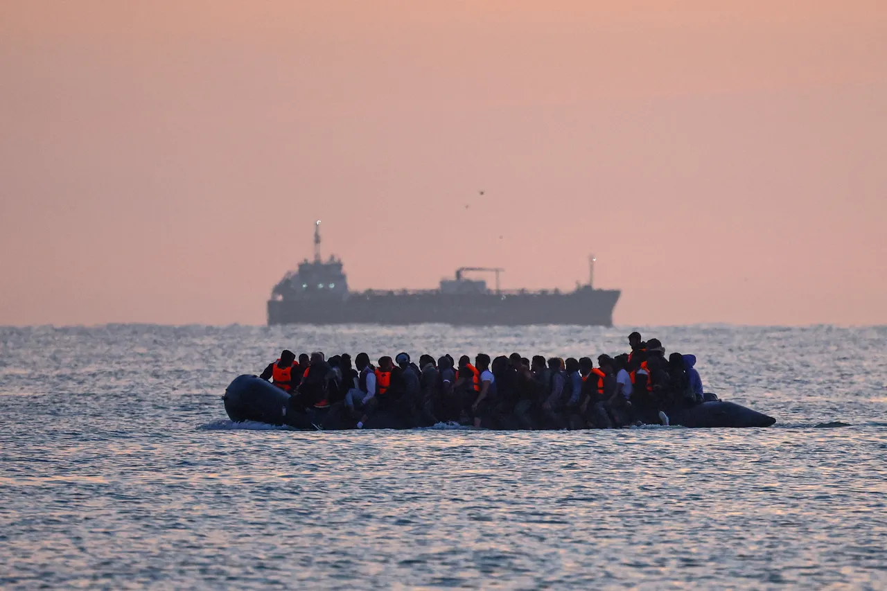 France, Britain extend 'one in, one out' deal