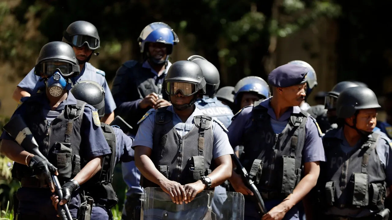 South Africa police warn against anti-migrant violence