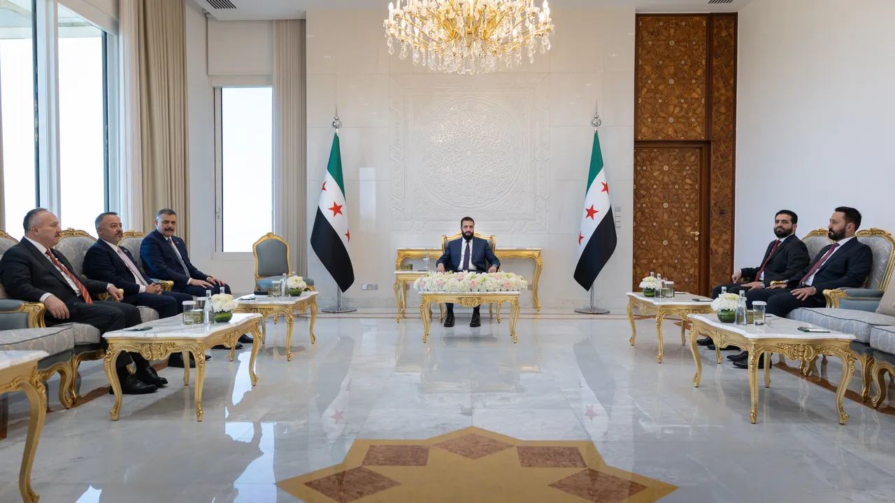 الرئيس السوري يستقبل وزير الداخلية التركي في دمشق ويبحثان تعزيز التعاون وتبادل الخبرات
