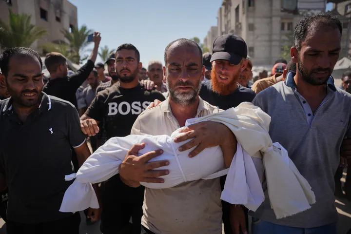8 شهداء خلال 24 ساعة في غزة.. وحماس تتحدث عن مباحثات القاهرة لتنفيذ وقف إطلاق النار