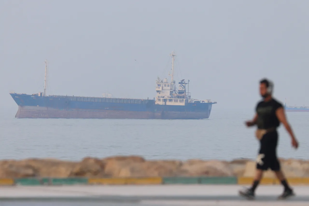 US revokes license authorising sale of Iranian oil after Hormuz strikes