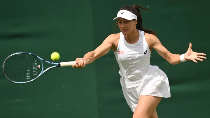 Törkiyä tennisınıñ yoldızı Sönmäz "Uimbldon"da ikençe turğa çıqtı