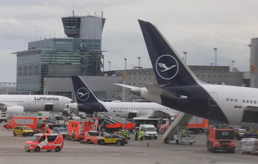 Lufthansa technicians injured as plane gear collapses at Frankfurt airport gate