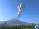 Gunung Lewotobi Laki-Laki erupsi, bandara Maumere ditutup sementara