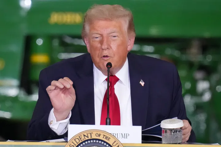 Trump urges Iran to finalise deal, tells Netanyahu 'not to strike' back
