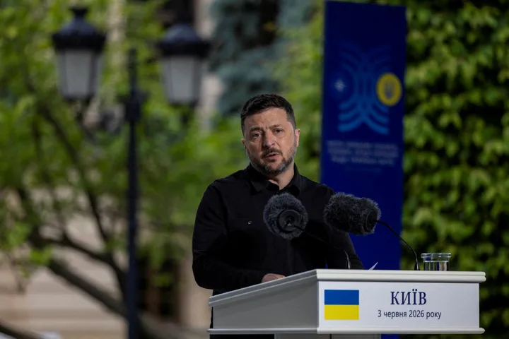Zelenski: Ukrajinski dronovi pogodili pomorsku bazu Kronštat kod Sankt Peterburga