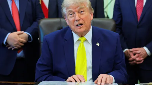 Президент Трамп Иранның Діни жетекшісімен кездесуді «үлкен мәртебе» санайтынын айтты