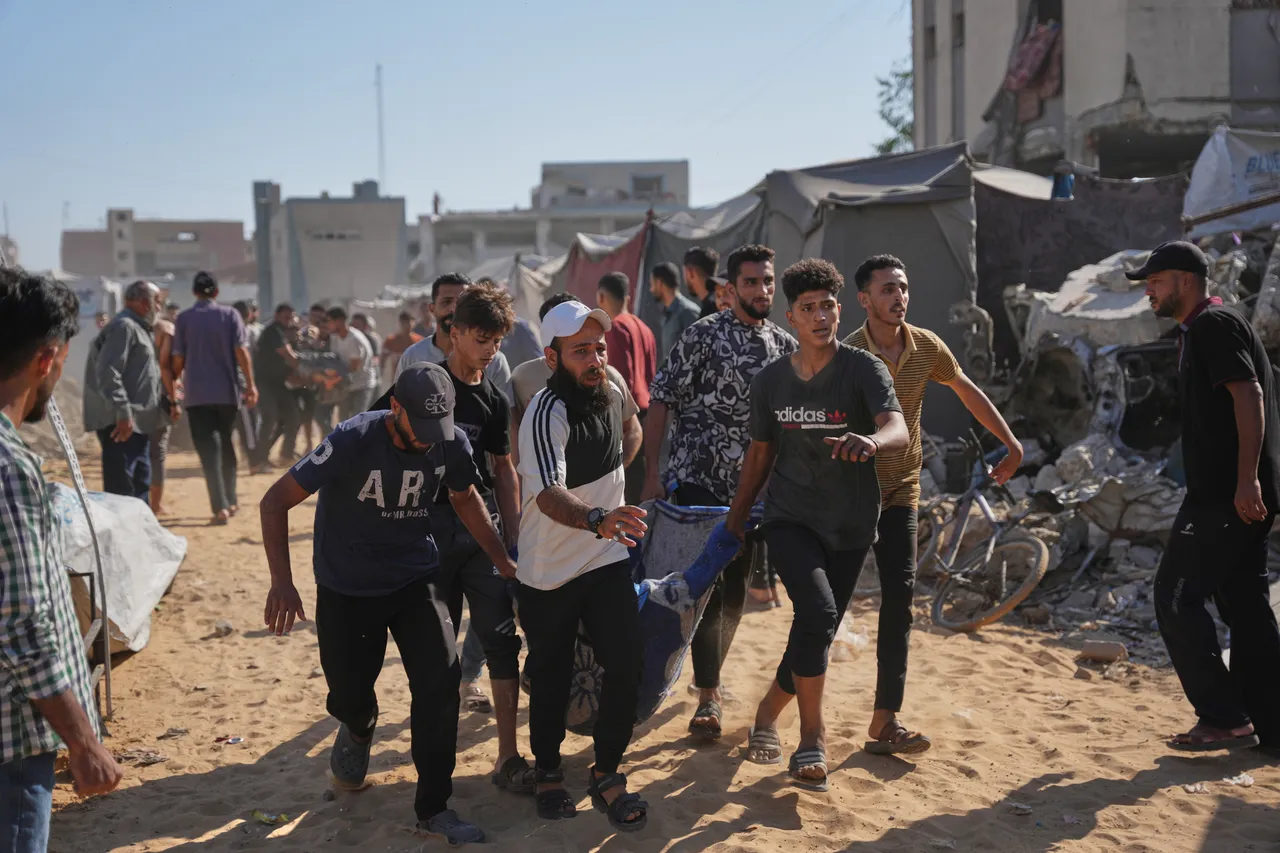 شهداء وجرحى بقصف إسرائيلي لخيمة نازحين في غزة.. وحماس: مجازر الاحتلال تدمر مسار وقف إطلاق النار