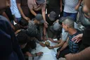 استشهاد 5 فلسطينيين بينهم صياد جراء تصاعد الخروقات الإسرائيلية في قطاع غزة
