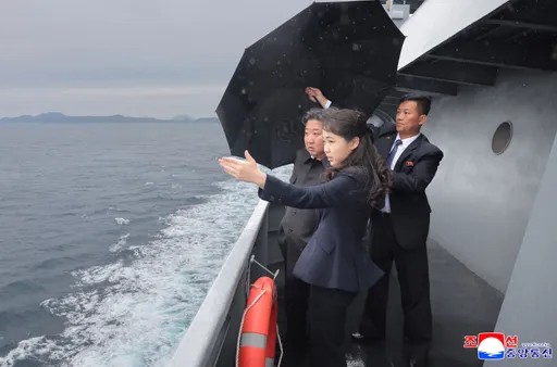 Kim Jong Un nadgledao test ključnog razarača i naredio ubrzanje modernizacije mornarice