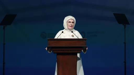 Əminə Ərdoğan "Sıfır Tullantı Forumu 2026" tədbirində iştirak edib