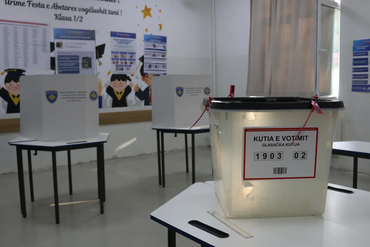 Počeli prijevremeni parlamentarni izbori na Kosovu