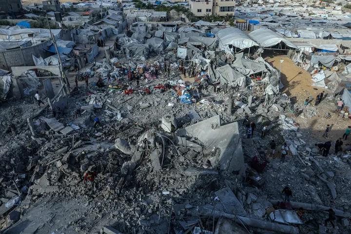 Palestinian factions, mediators resume Cairo talks on next phase of Gaza ceasefire