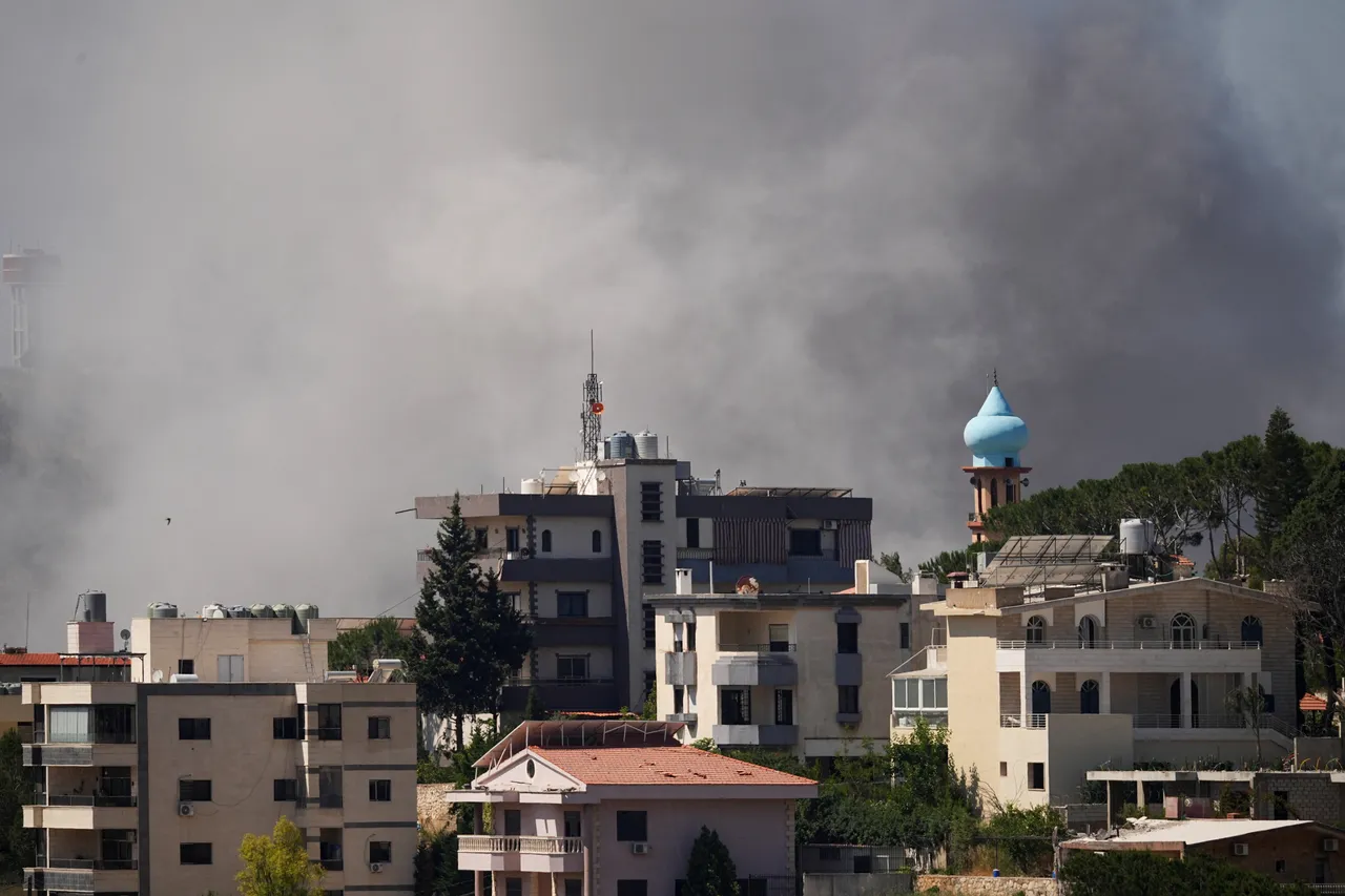 جيش الاحتلال يزعم مهاجمة مقار لحزب الله بضاحية بيروت وينذر بإخلاء صور ويتوغل في النبطية