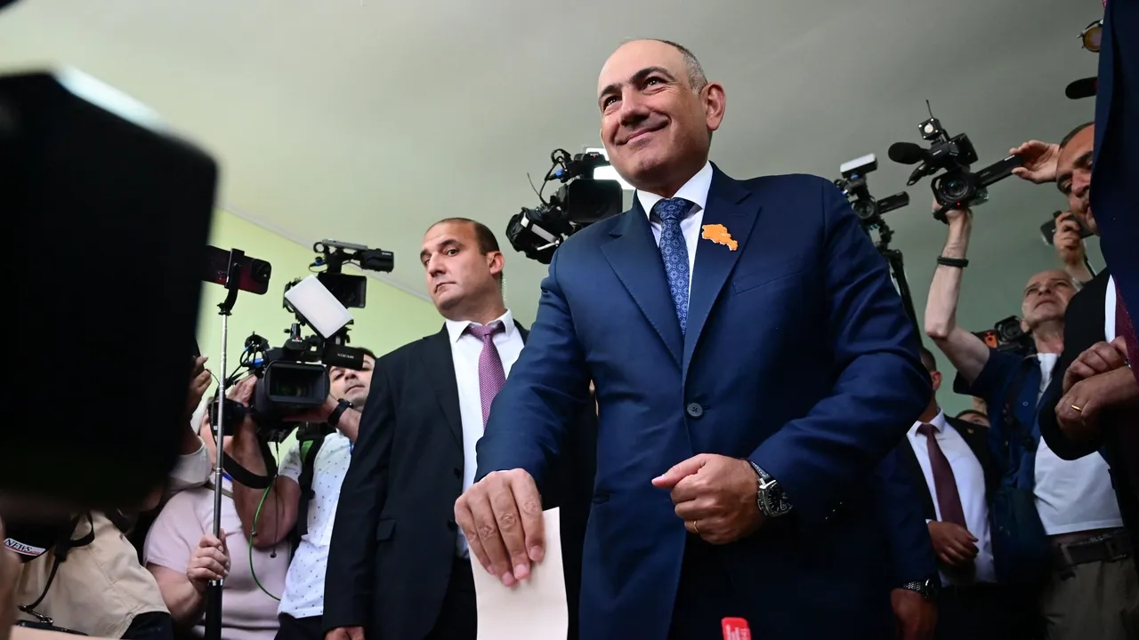Pashinyan vence eleição na Arménia: promete aproximação com Ocidente e equilibra laços com a Rússia