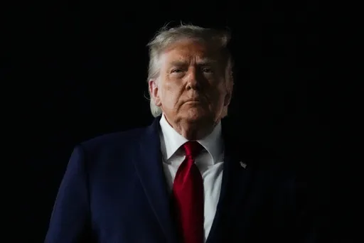 Trump threatens response after Iran downs US Apache helicopter