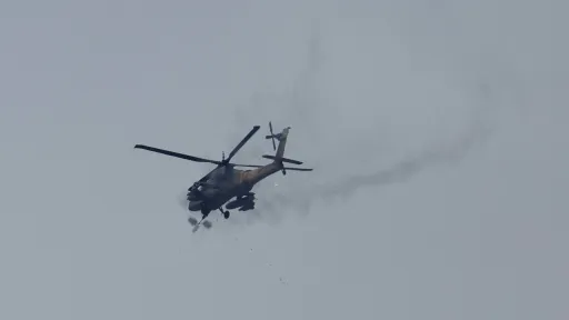 АҚШ-тың «Apache» тікұшағы Ормуз бұғазы маңында апатқа ұшырады