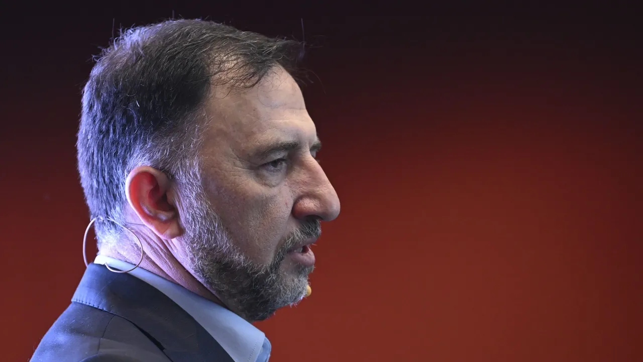 "TUSAŞ" ğomum mödire Demiroğlu: Törkiyä suğış oçqıçları proyektlarında Awrupadan alda bara