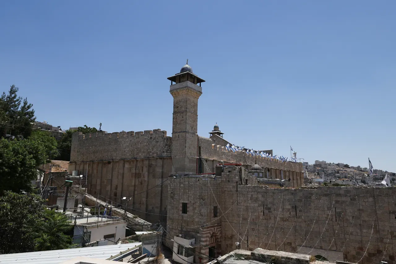 Hébron verrouillée, Israël renforce son emprise sur la mosquée d’Ibrahim