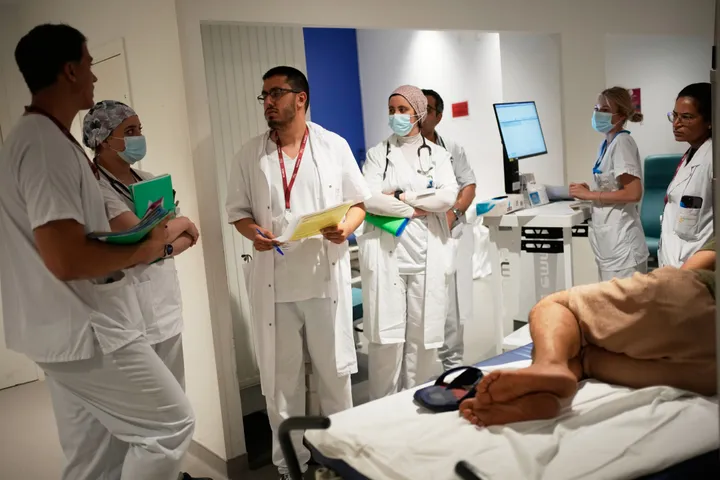 Paris hospitals to receive 1,000 air conditioners in preparation for another heatwave