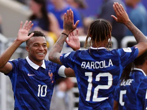 Mbappé ajuda a França a varrer a Suécia e chegar aos oitavos de final do Campeonato do Mundo