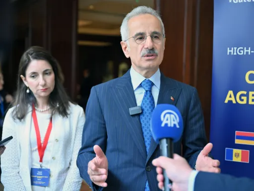 Türkiye e UE impulsionam a cooperação no transporte ferroviário de carga e a conectividade