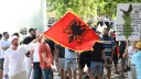 Os protestos contra o projeto turístico em Zvernec, na Albânia, completaram um mês