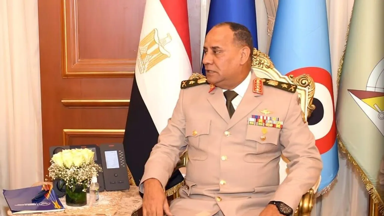 وزير الدفاع المصري يزور تركيا لبحث دعم التعاون العسكري بين البلدين