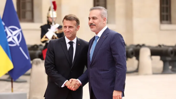 À Paris, Fidan rejoint la “Coalition des volontaires”, en faveur d'une paix durable en Ukraine