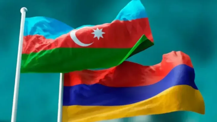 جمهوری آذربایجان: با تغییر قانون اساسی ارمنستان، مانعی برای امضای توافق صلح باقی نمیماند