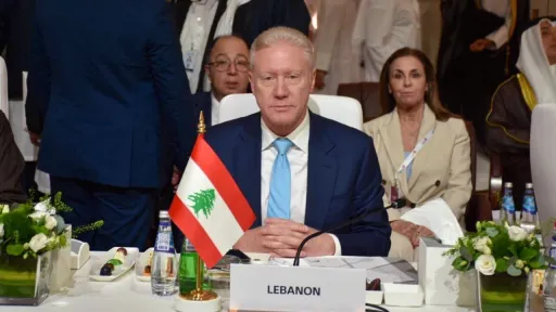 وزير الخارجية اللبناني: قررنا إنهاء الوجود العسكري لحزب الله